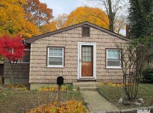 014 Sea Ridge Ct, Huntington, NY 11743