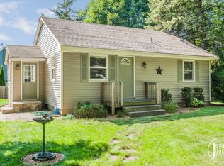 849 Kusterer Ave NW, Grand Rapids, MI 49534