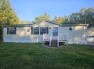 21 Philbrick Rd, Sidney, ME 04330