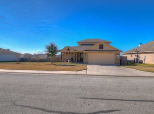102 Gregory Ln, Burnet, TX 78611