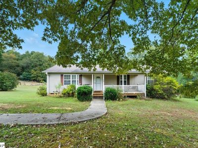 212 Lost Valley Rd, Pickens, SC, 29671