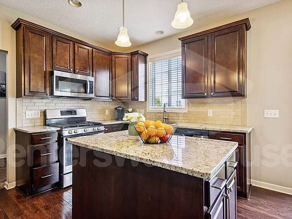 4th image of 3161 129th Ave NE