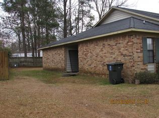 704 Winthrop St #B, Ladson, SC 29456