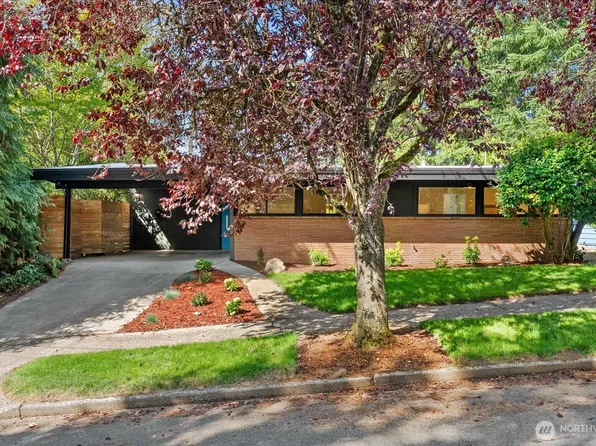 8009 28th Avenue NE, Seattle, WA 98115