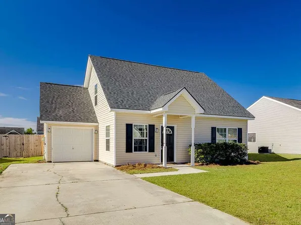 106 Sweetvine Ln, Guyton, GA 31312