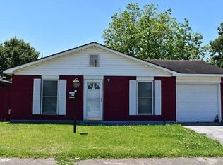 1044 Beechwood Dr, Harvey, LA 70058