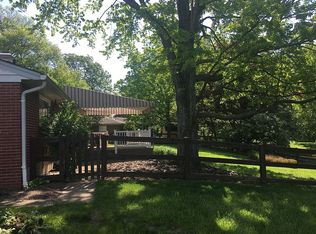 3757 Moorhill Dr, Cincinnati, OH 45241