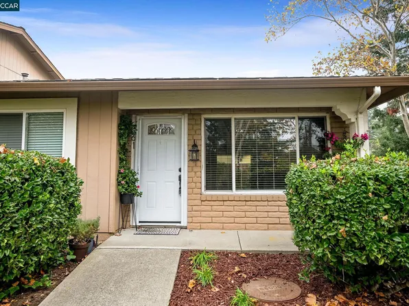 61 Fountainhead Ct, Martinez, CA 94553