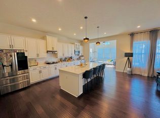 12036 West Rd, Zionsville, IN 46077