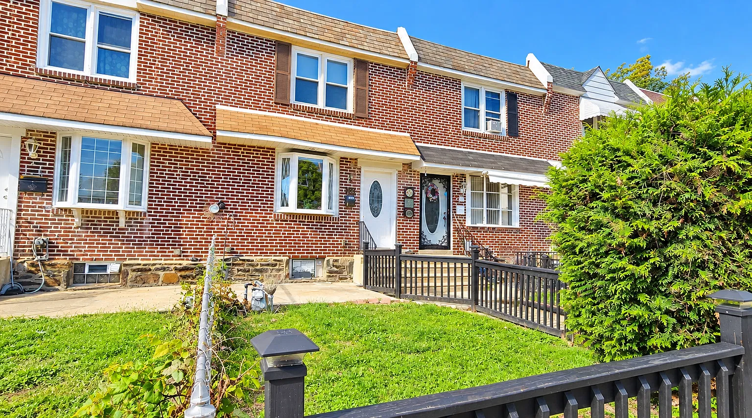 3 bed, 1120 sqft, $1,795 — Photo 3