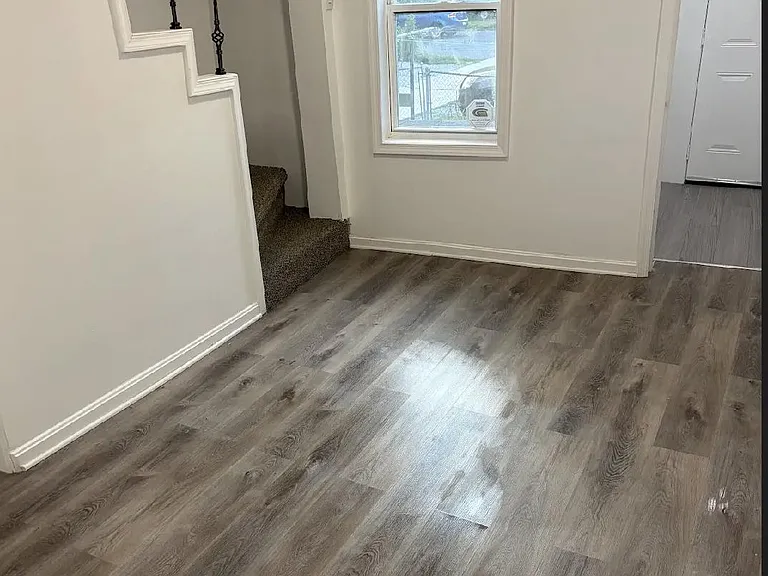 245 Winter St — Photo 5