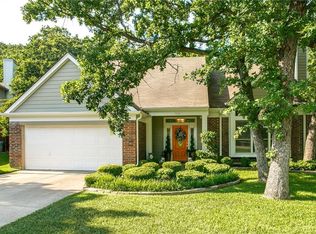 530 Blair Meadow Dr, Grapevine, TX 76051
