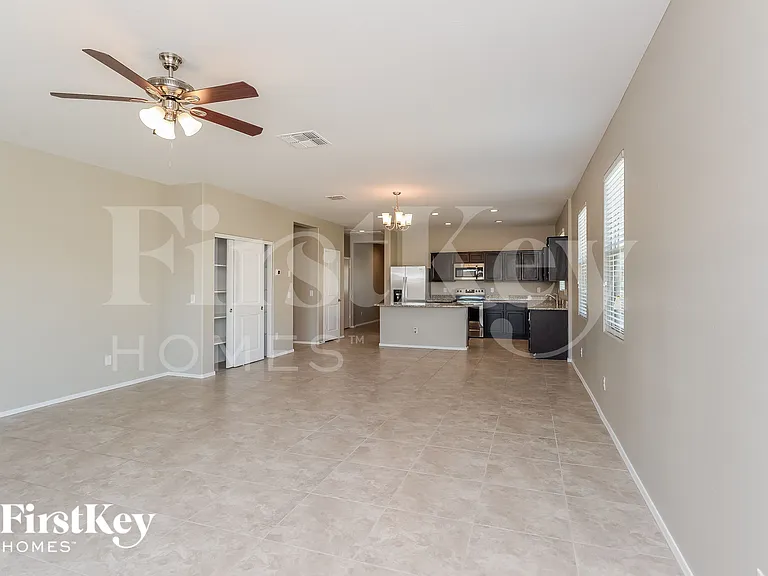 28335 N Chalcocite St — Photo 3