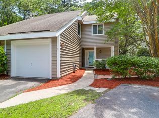 4752 Trailside Ct APT B, North Charleston, SC 29418