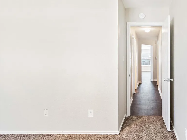 219 Almquist St — Photo 25