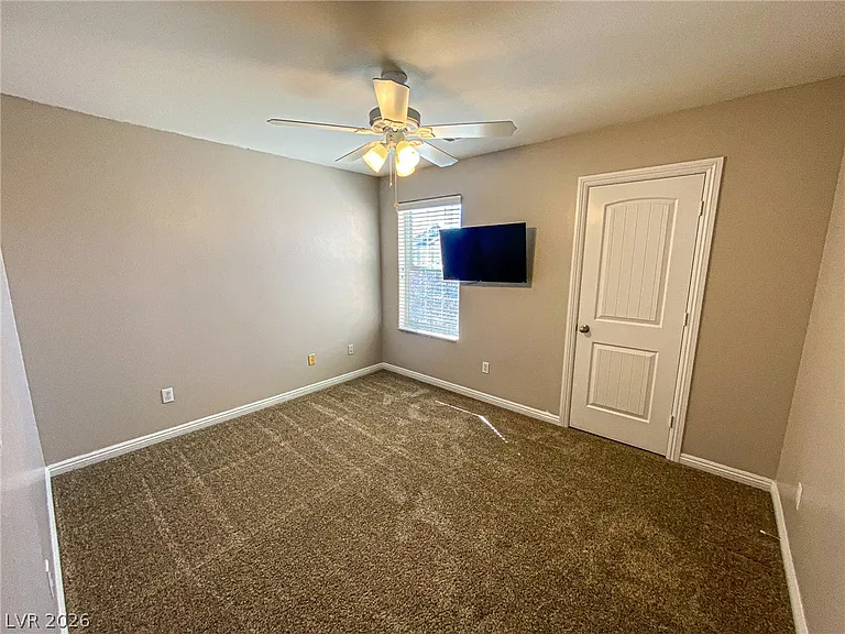 6982 Majestic Palm Dr — Photo 13