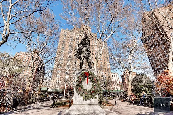 Rented by Bond New York | media 43