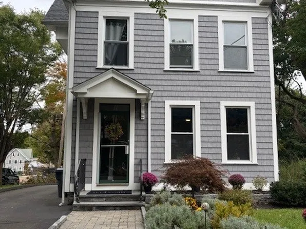 23 Laurel St Suite 2, Branford, CT 06405