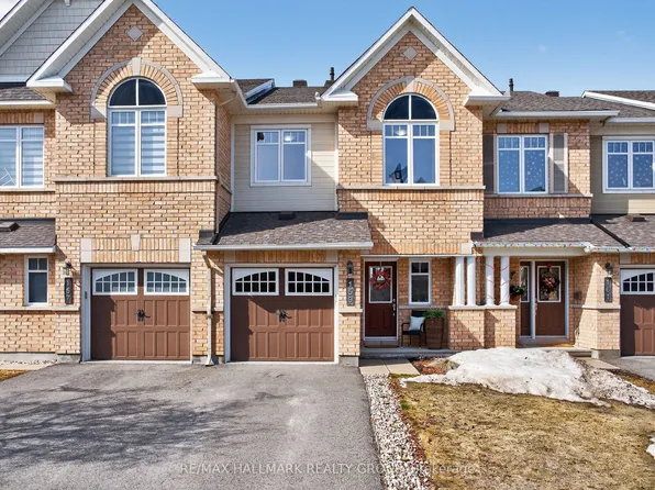 159 Lerta Way, Ottawa, ON K4A 0W5