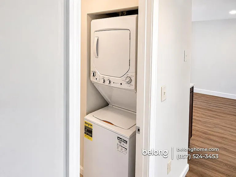 49 Parker Ave #8 — Photo 6