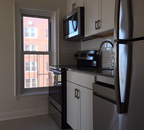 3rd image of 12220 Ocean Promenade APT 5C