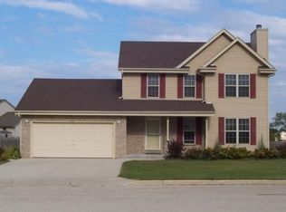 417 Juniper Ct, Belgium, WI 53004
