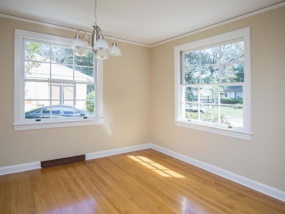 5th image of 2236 Patou Dr W