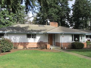 13911 NE Halsey St, Portland, OR 97230