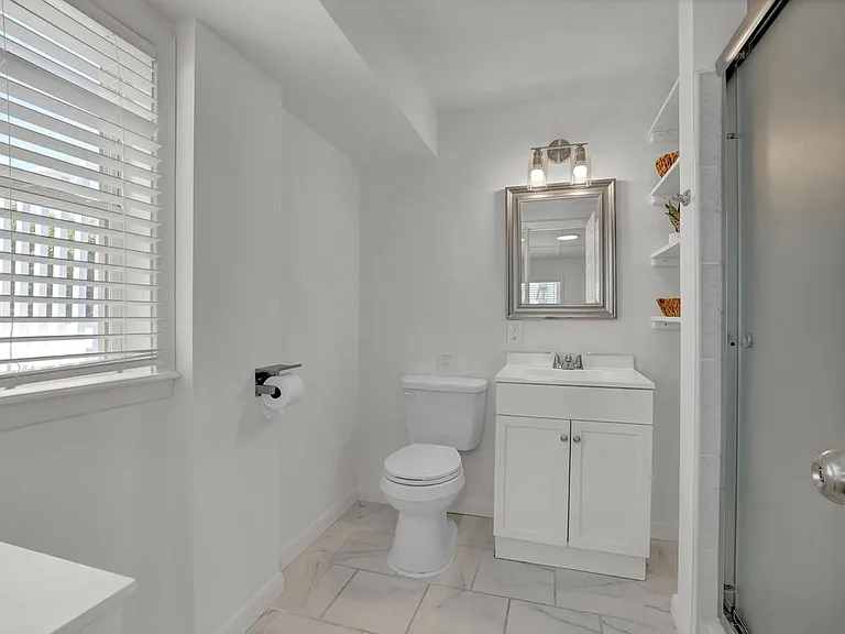 1027 S Shore Dr #B — Photo 11