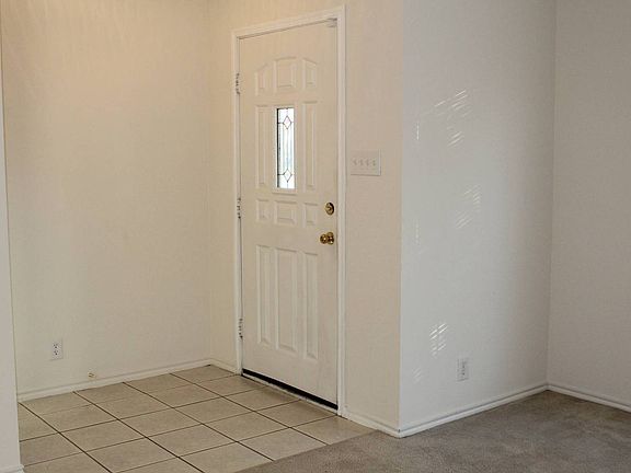 2nd image of 156 Briar St