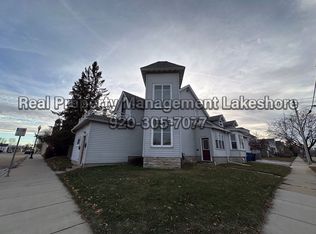 1103 Oregon St UNIT B, Oshkosh, WI 54902