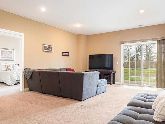 5th image of 9322 Pratolino Villa Dr