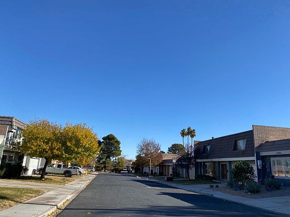 4th image of 3359 Knollwood Ct
