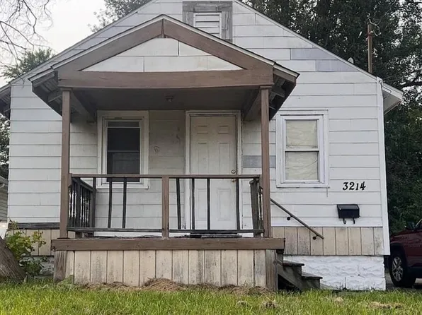 3214 S Grand Traverse St, Flint, MI 48507