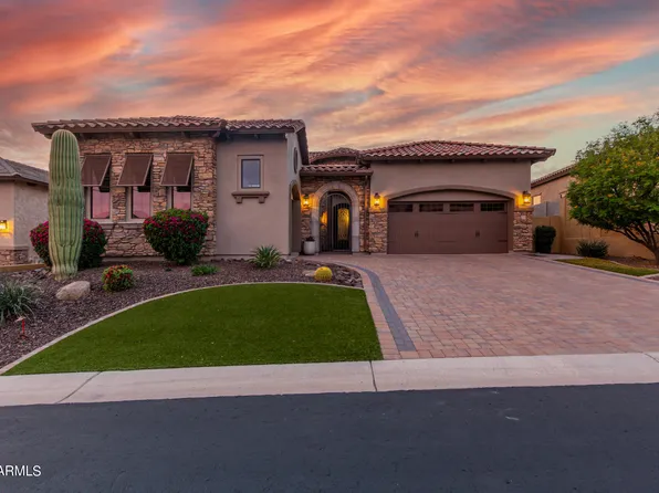 2304 N ESTATES Circle, Mesa, AZ 85207