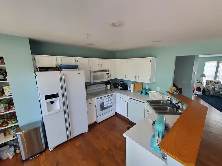 131 Quiet Waters Pl — Photo 7