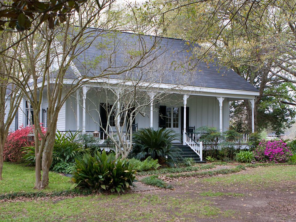 1st image of 8077 Saint Claude Dr