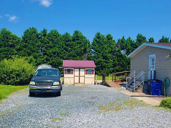 5th image of 32299 Valley Ct Unit 1