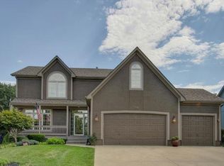 5039 SW Widgeon Way, Lees Summit, MO 64082