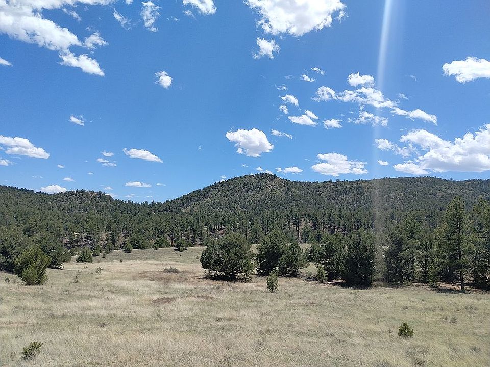 1st image of 860 Prairie Dog Rd