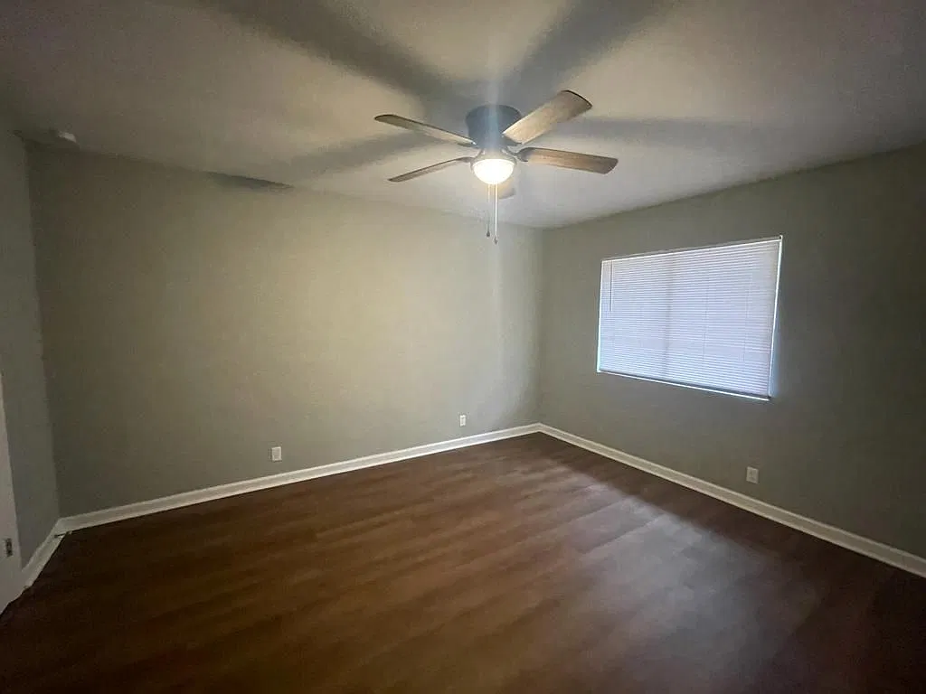 3 bed, 2.0 bath, 1150 sqft, $1,650 — Photo 4