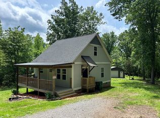 136 Wildlife Ln, Blacksburg, SC 29702