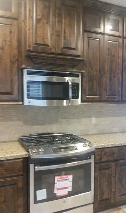 1st image of 4011 Muncaster Ln