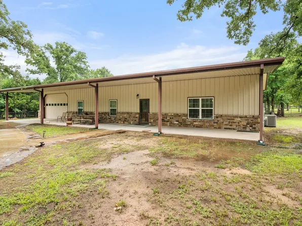 115 Maiden Ln, Streetman, TX 75859