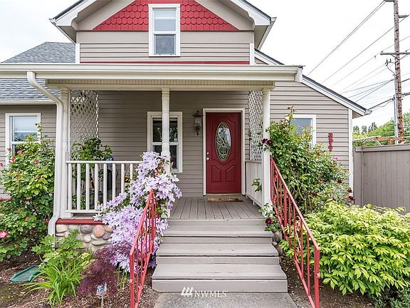 4th image of 3517 E College Way