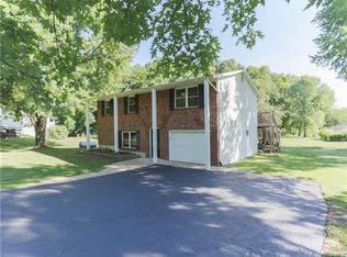 5902 Bear Creek Rd, House Springs, MO 63051