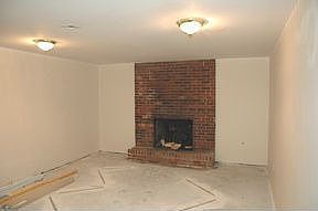 5th image of 1401 Bushville Dr