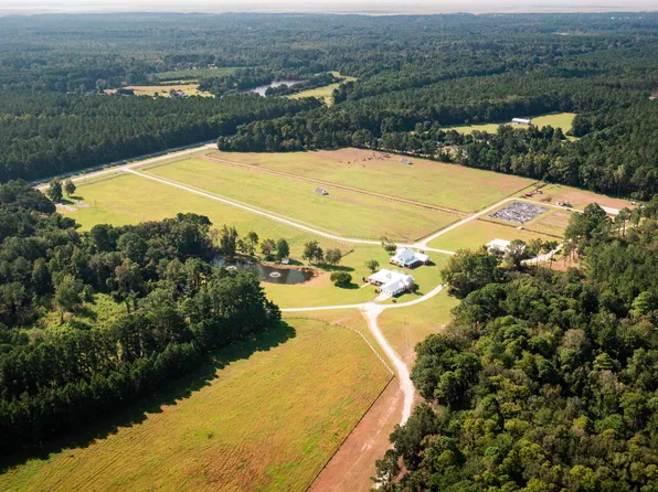10970 N Highway 17, Mc Clellanville, SC 29458