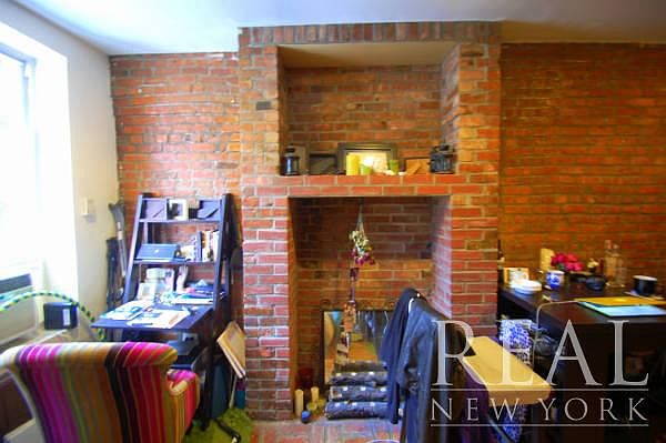 1st image of 154 Orchard St APT 5