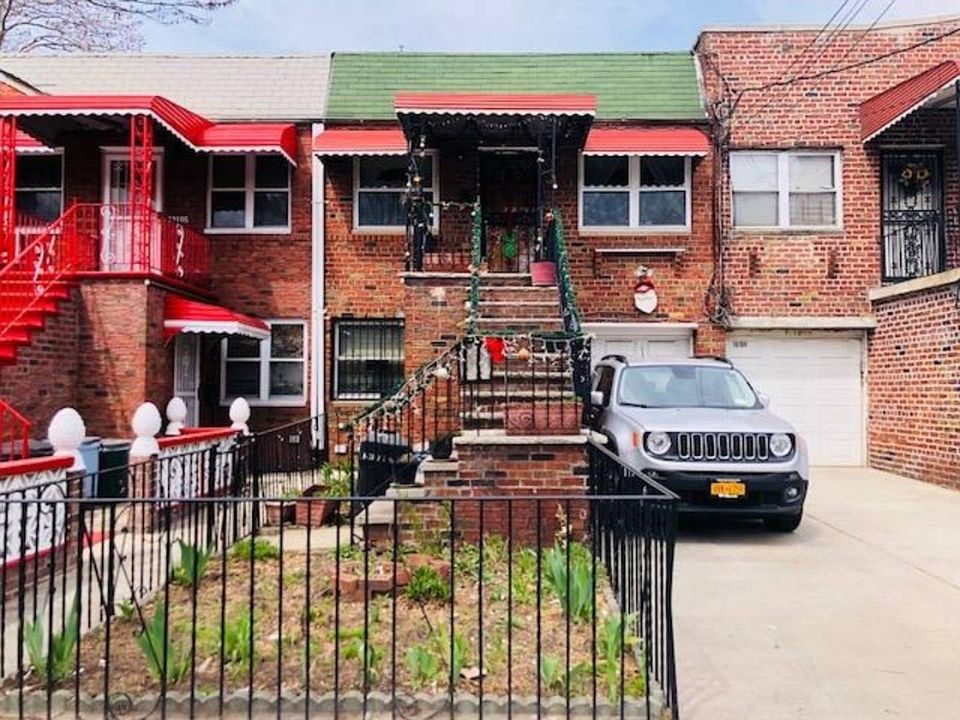 2nd image of 10107 Flatlands Ave